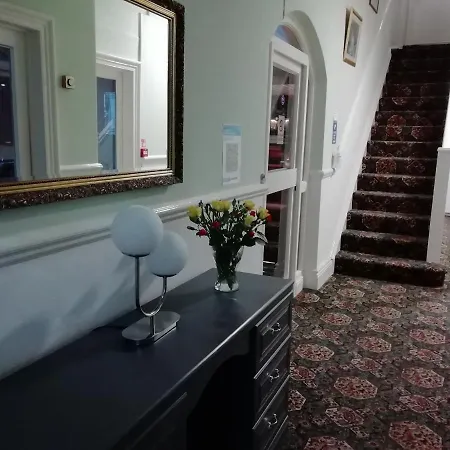 Vallum House Konukevi